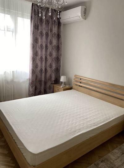 Дава се под наем Тристаен апартамент в София, Иван Вазов - 90 кв.м за 1000 € - Снимка #5