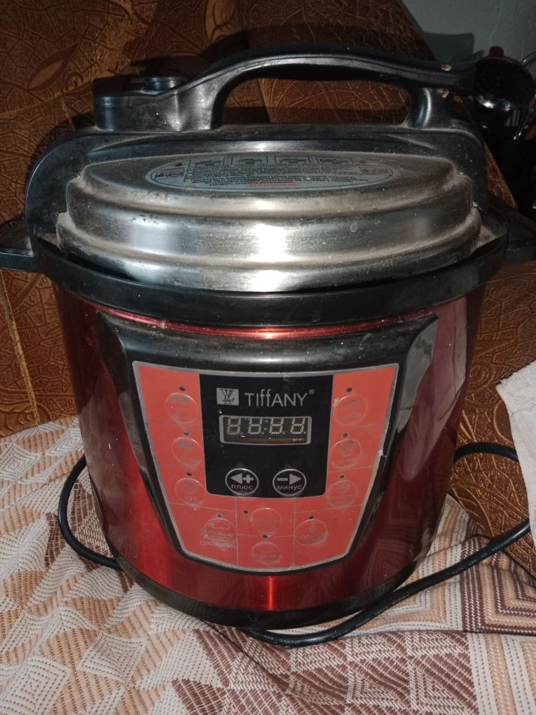 Продам мультиварку!