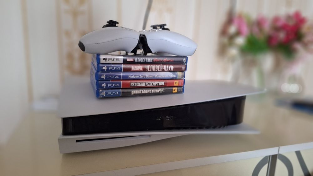 Продам PlayStation 5