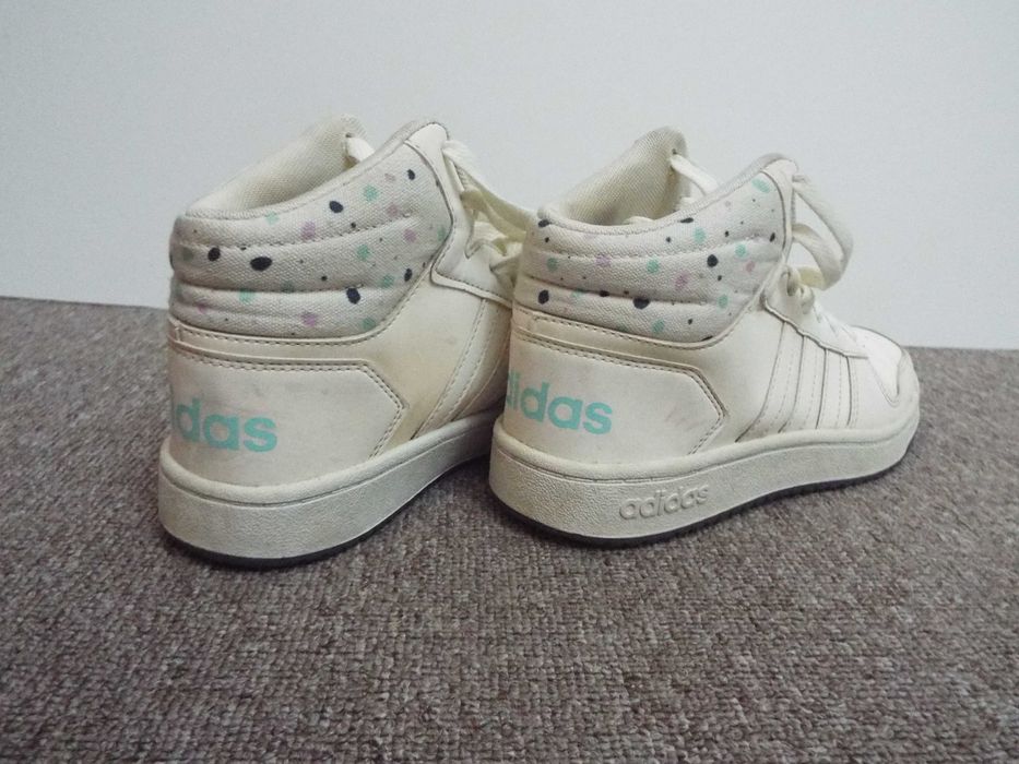 Addidas mid-high nr.36