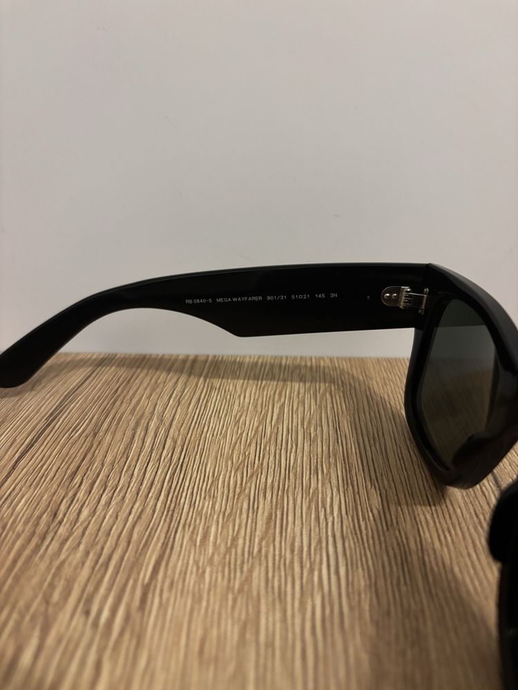 Rayban Mega Wayfarer