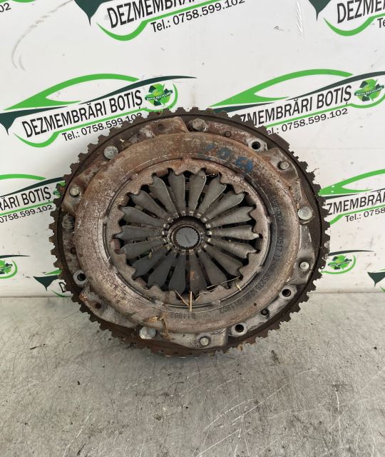 Volanta Dacia Logan prima generatie