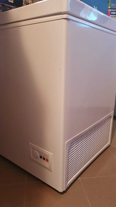 Lada frigorifica noua Beko HS23753 ClasaA++, 350Lit., perete triplu