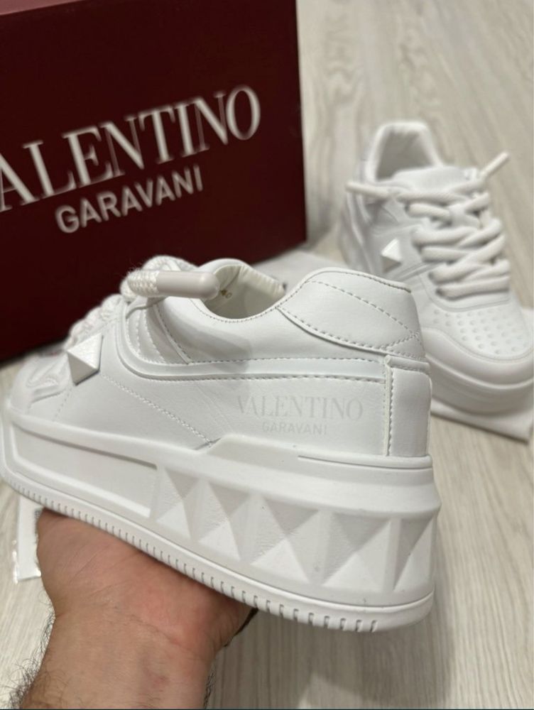 Adidasi Valentino One Stud XL FULL WHITE ** FULL BOX**