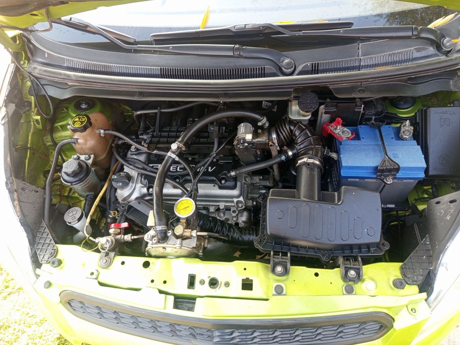 Spark sotiladi srochni