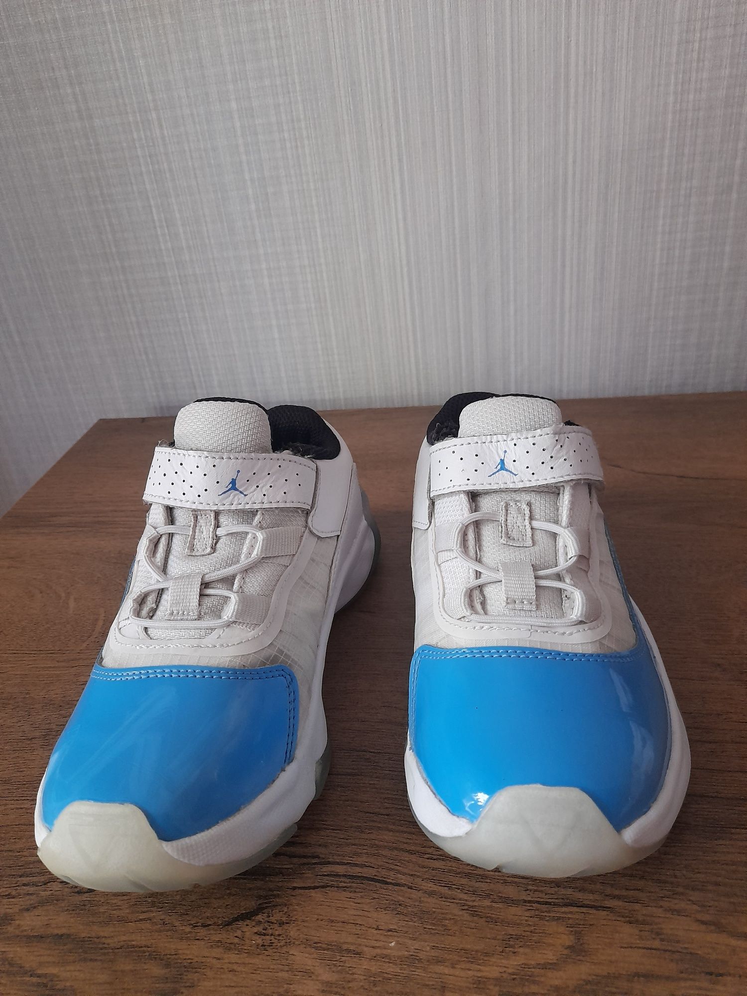 Jordan 11 детски кецове 31 номер.