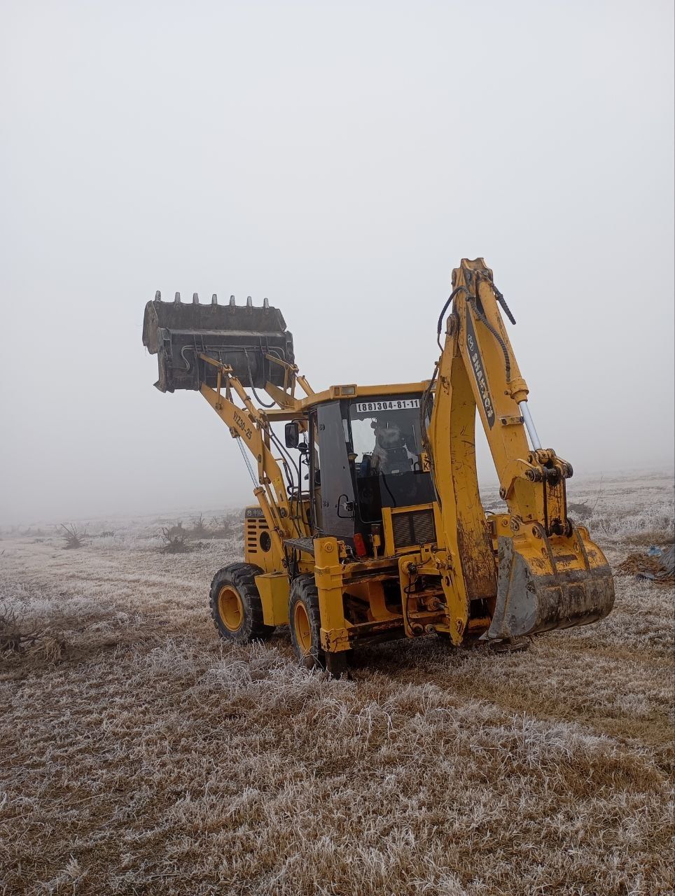 Ekiskvatr yuklagich jcb