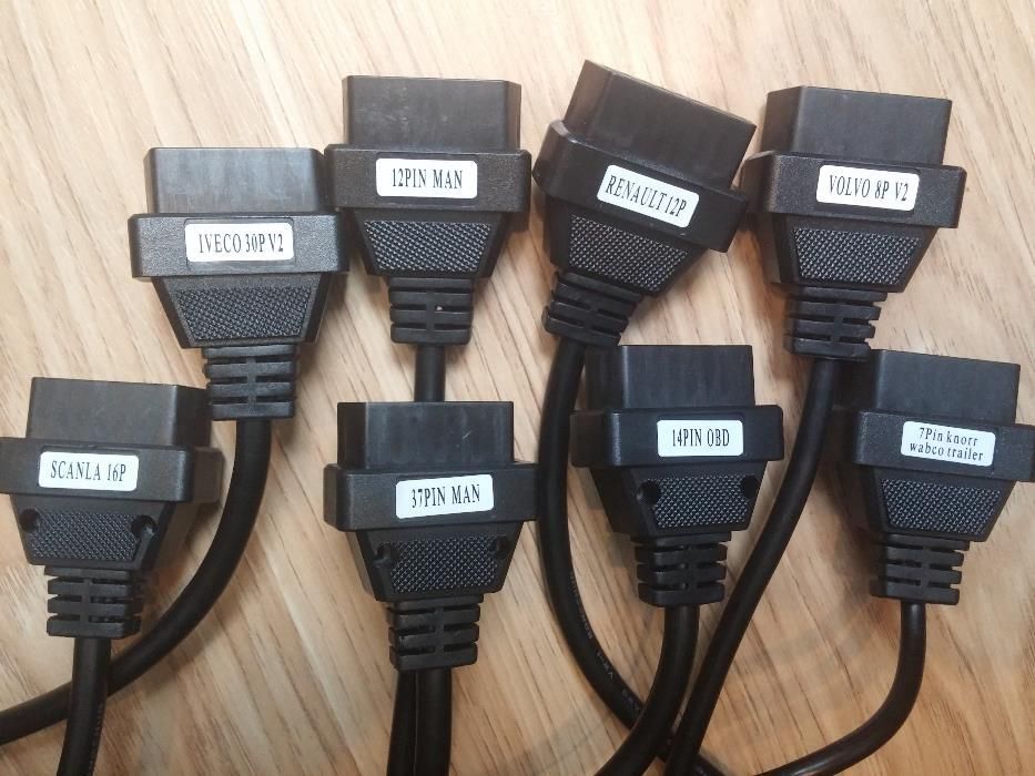 Комплект за КАМИОНИ от 8 кабела за AUTOCOM CDP+ и DELPHI OBD 2