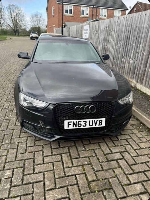 Dezmembrez Audi A5 3.0tdi cduc