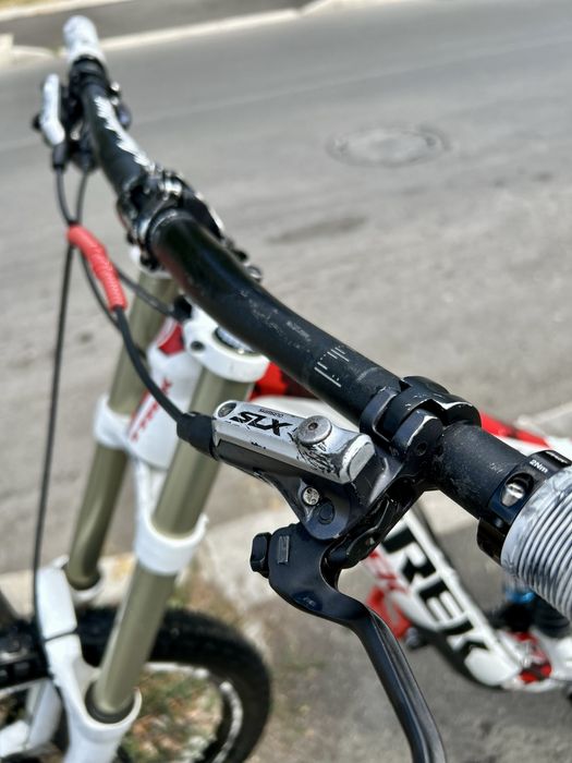 Dh колело Trek Session 8