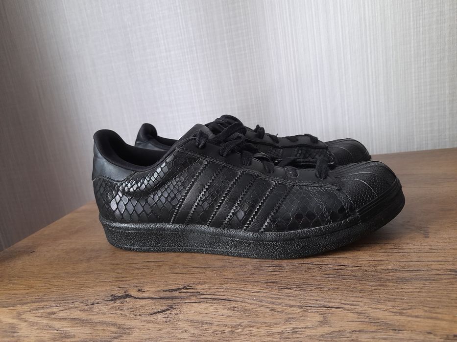 Adidas Superstar кецове 37 номер.