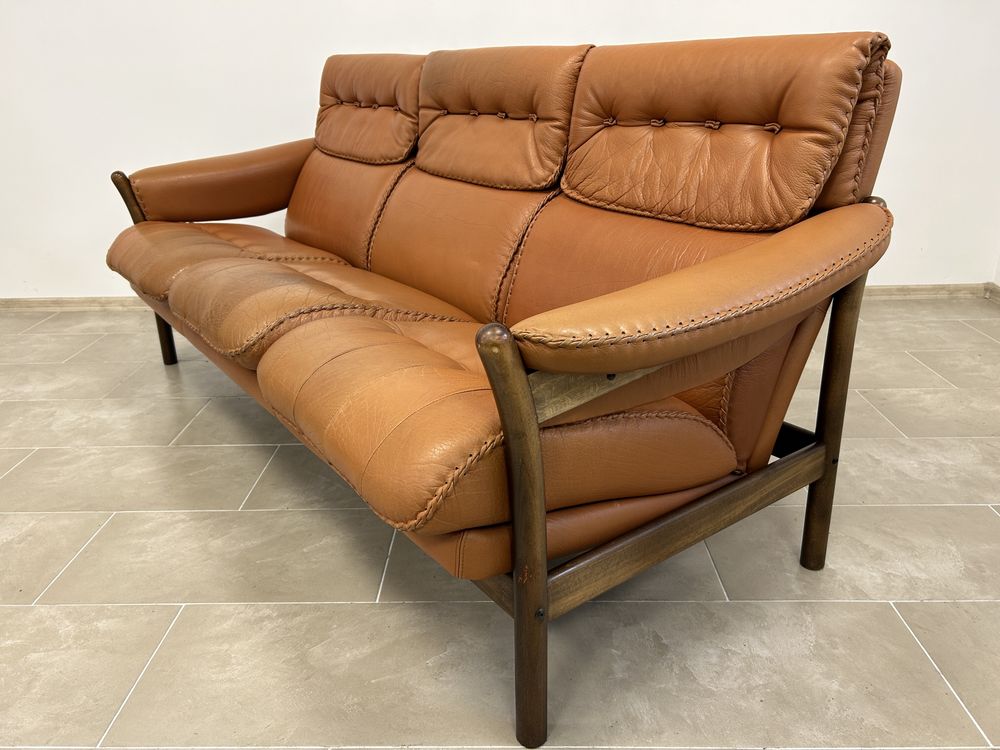 Датски диван 3-ка естествена кожа от 60-те Д513