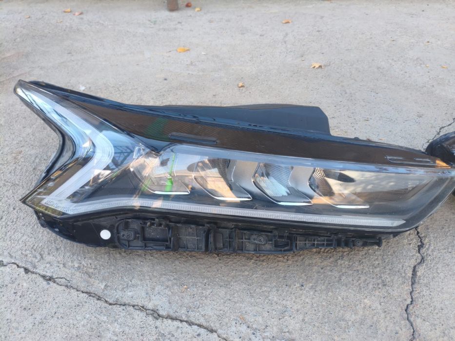 Продам фару на Kia k5