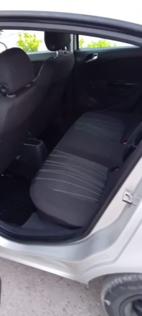 Opel Corsa Бензин -Газ