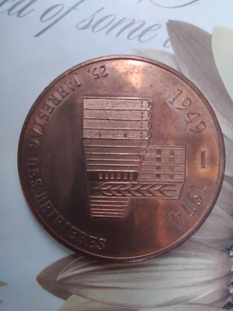 Монета ,плакет 25 години ГДР DDR