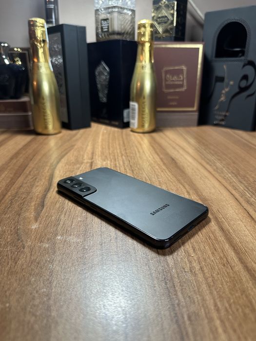 Samsung S22 impecabil