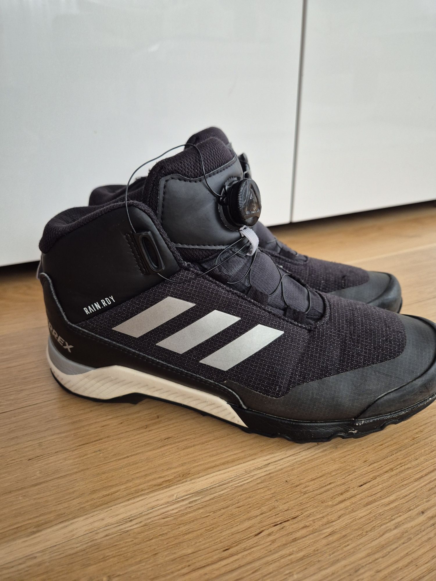 Туристически Terrex Winter Mid Boa Rain.Rdy Hiking IF7493 Черен