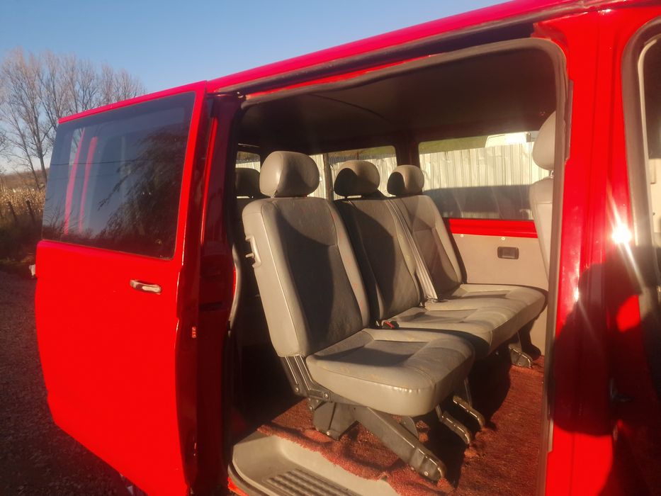 Vw t5 1.9 tdi 8+1 locuri