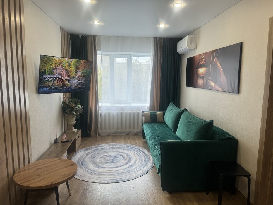 Сдаю 2 ком квартиру