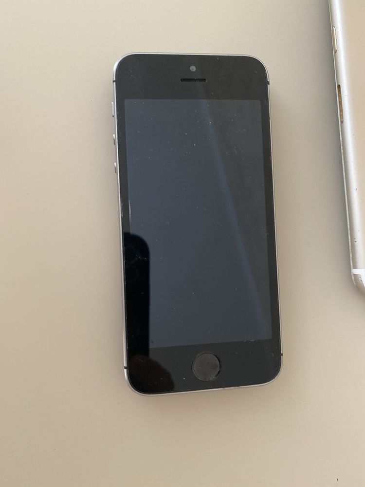 Айфон 5s  и айфон 6