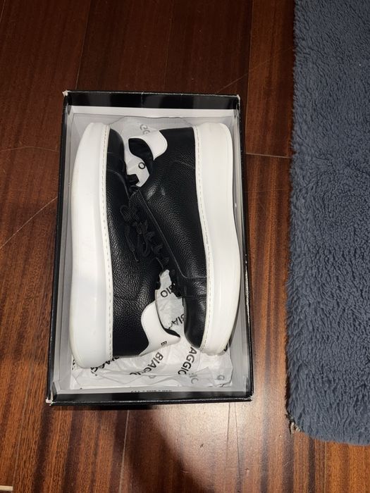 adidasi biaggio eleganti 42/43