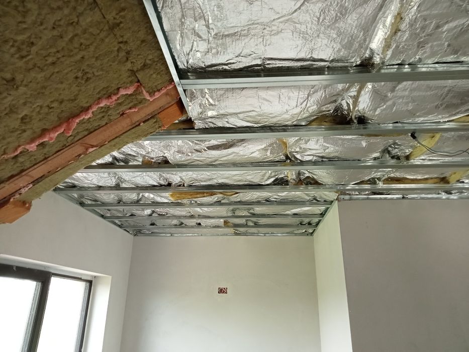 Amenajări interioare și Constructii