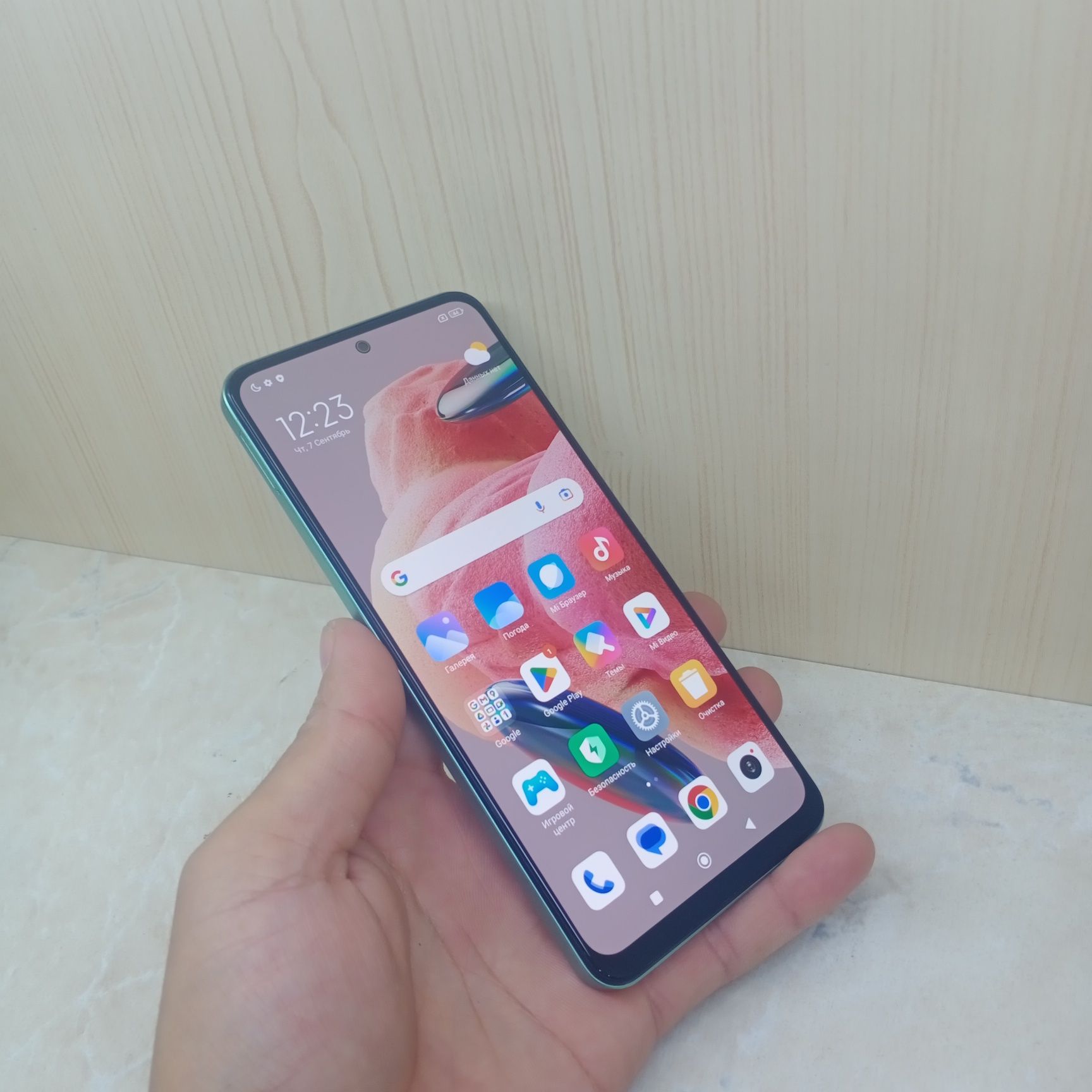 Redmi note 12 128/8+4Gb Sotiladi