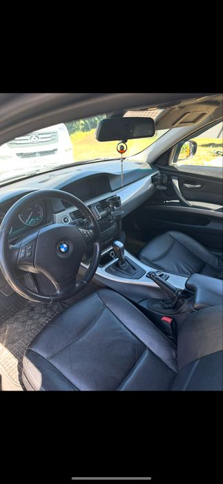 BMW 320 x drive anul 2011