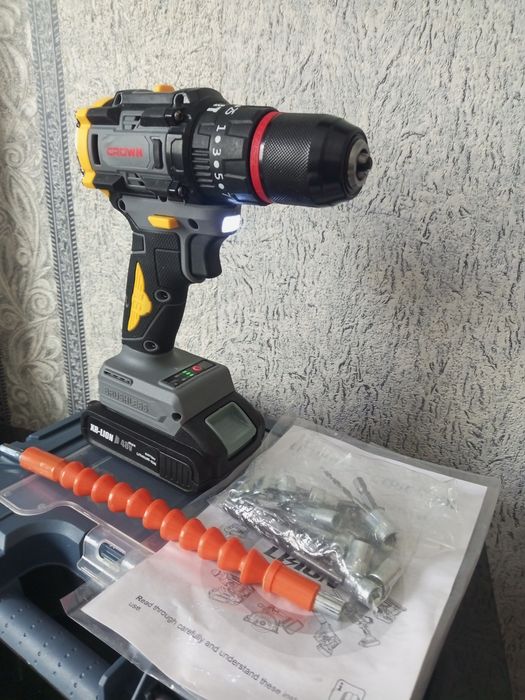 Продам новый crown шуруповёрт