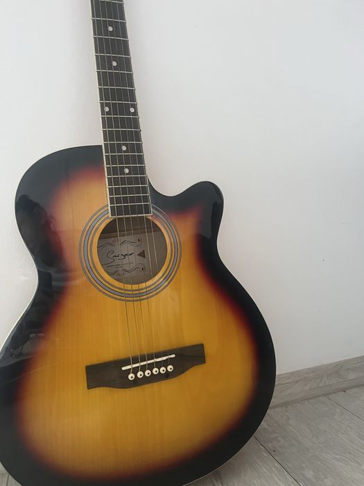 Chitara acustica Singer noua.
