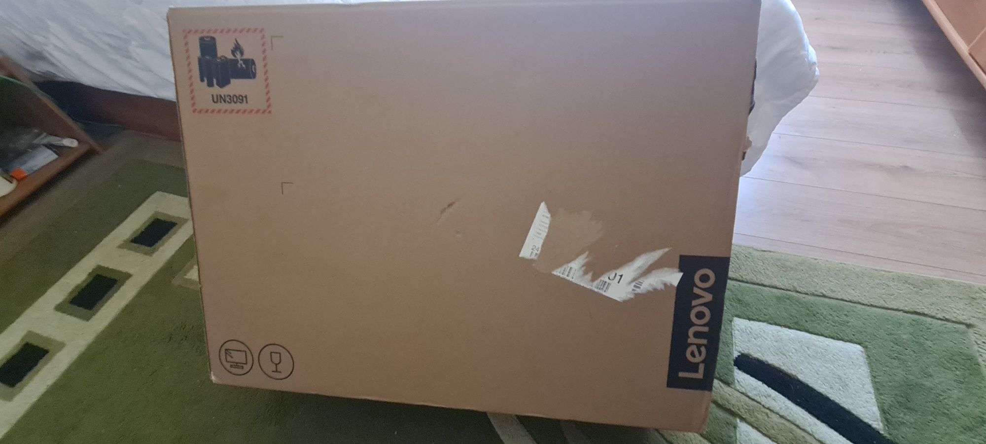 Lenovo ideacentre AIO 5 27IAH7