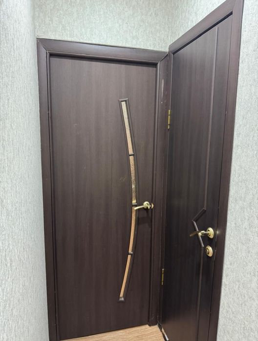 Продам межкомнатные двери
