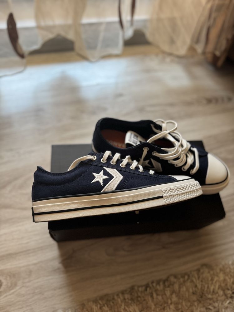Vand Tenesi Converse Unisex marime 40,5