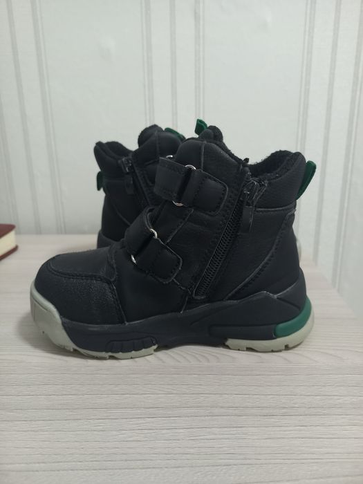 Продам ботинки, осень-весна