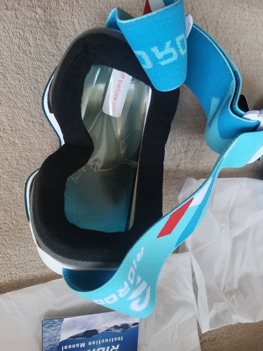 Ochelari, casca  copii  pentru ski, snowboard, sanie.