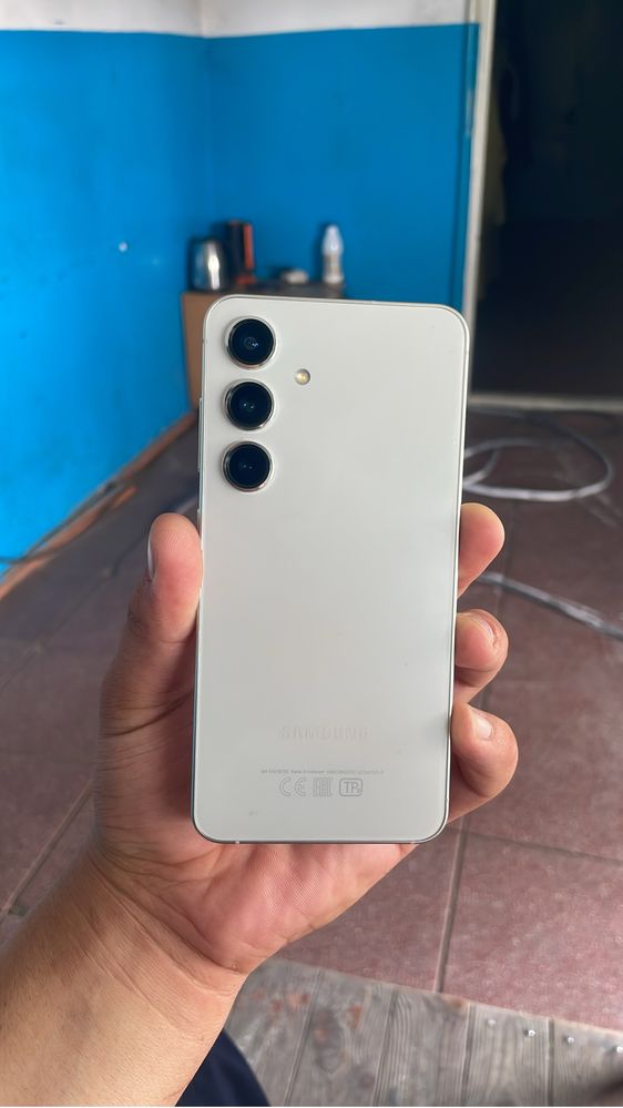 Samsung S 24 8/256