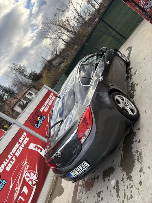 Opel insignia 2010 in stare foarte buna accept varinate