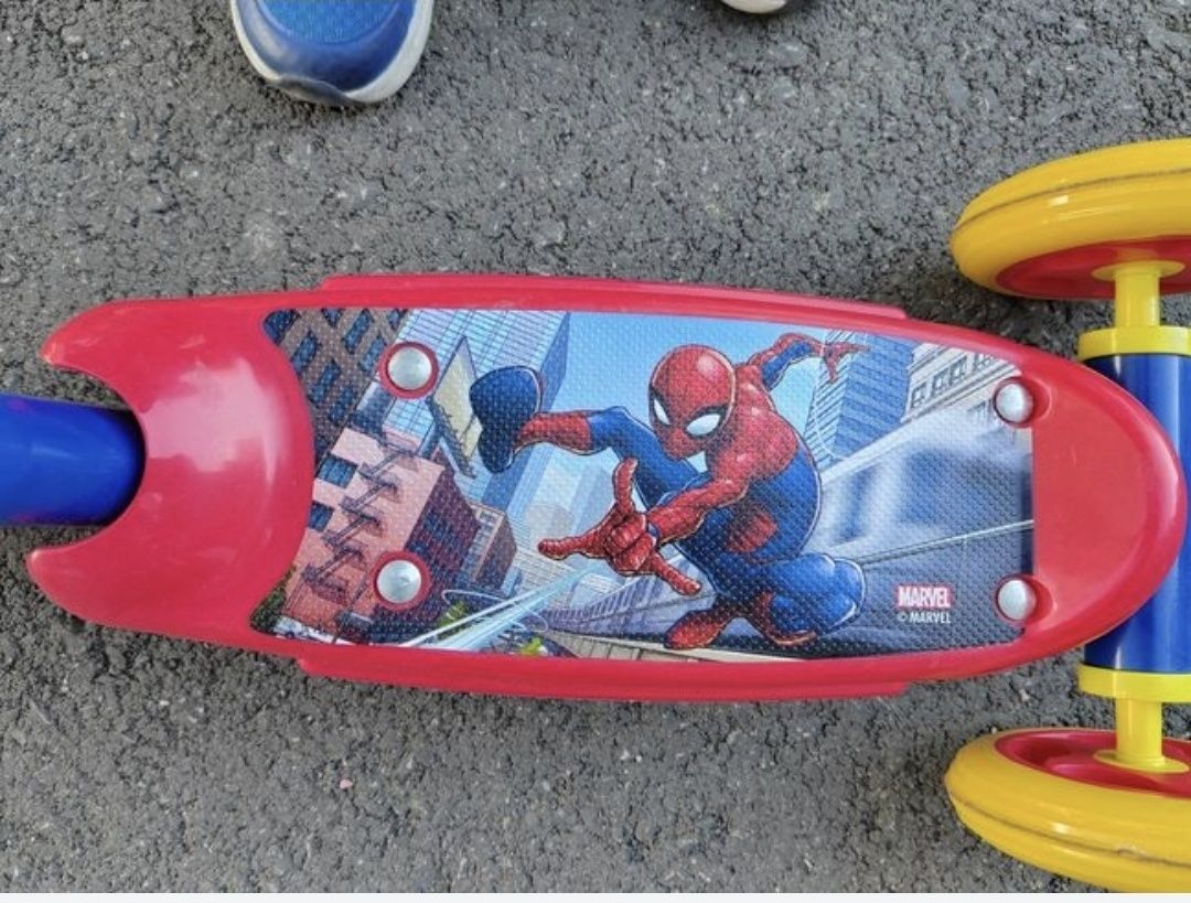 Тротинетка Spiderman