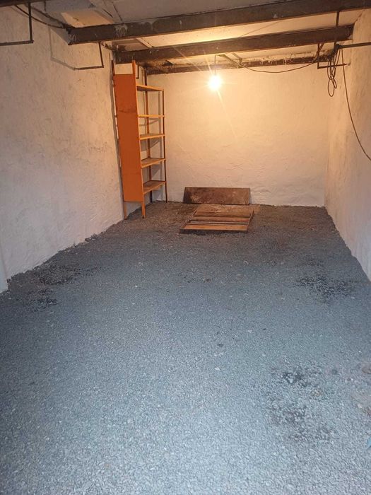 Складская по ул. Рабочей ГЭК3 сдам гараж на длительный срок