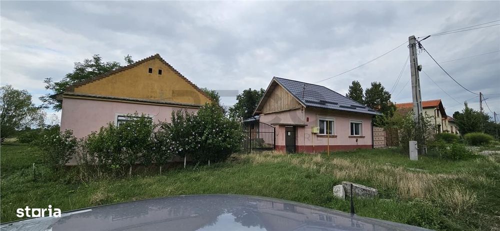 RECO, Casa in Santaul Mare,  Zona Bors, Oradea, teren 850 mp cu toate