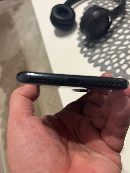 Vând Honor 90 12 Gb