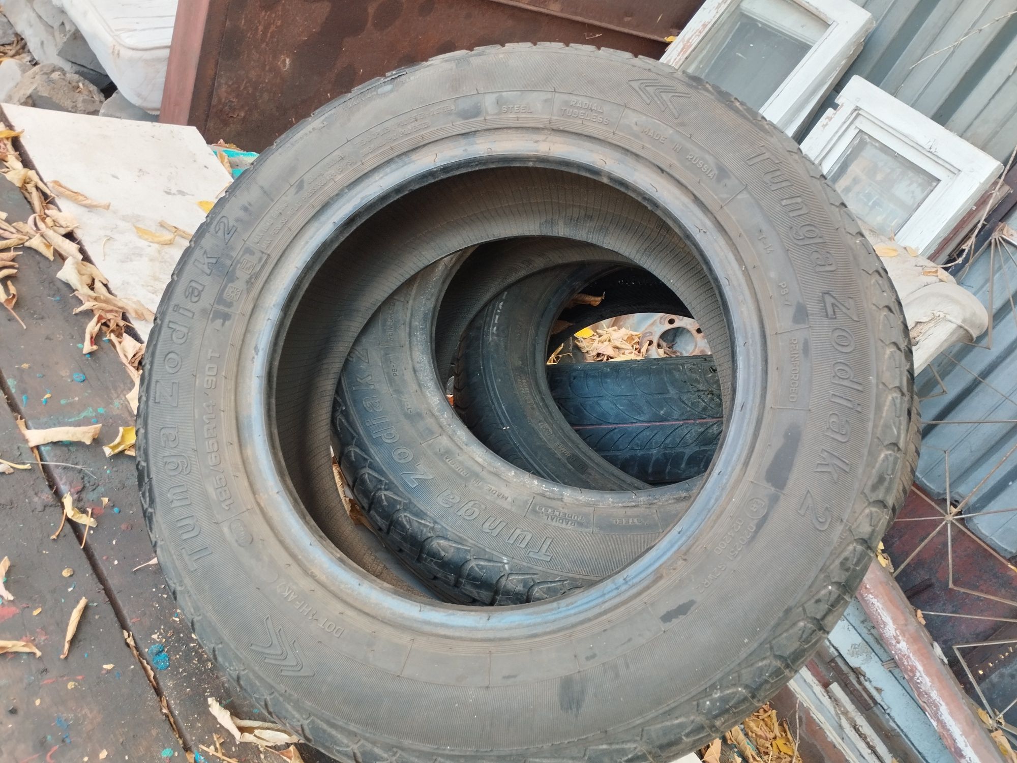 Шини R14 15 16 и диск на 14
