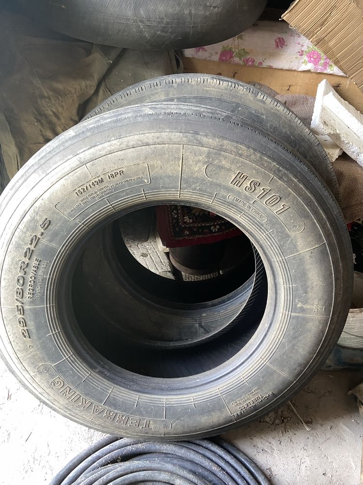 Продам передковый шины Terraking 295/80R 22.5