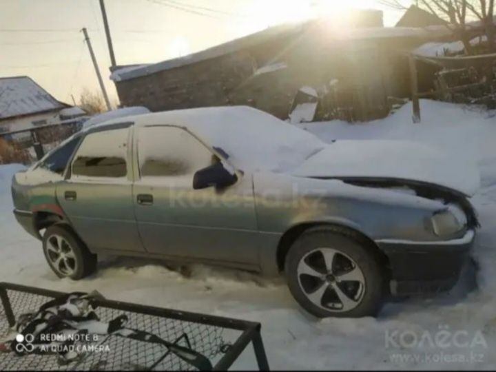 Детали по кузову Опель Вектра А