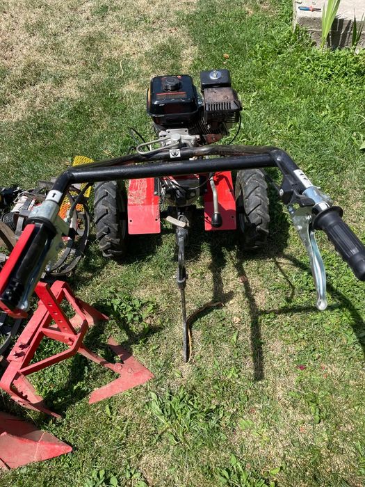 Vând Motocultor Zanetti ZBM200C+accesorii
