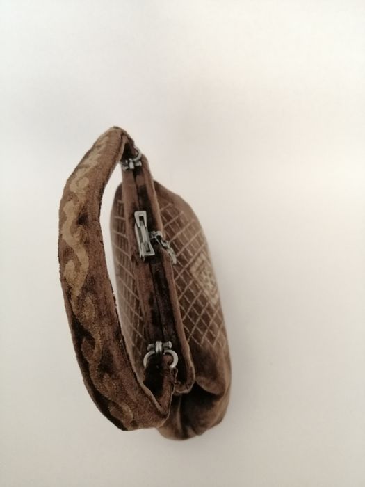 Geanta vintage catifea