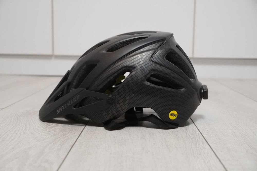 Casca Specialized - Trail Ambush Matte Black + senzor ANGI integrat