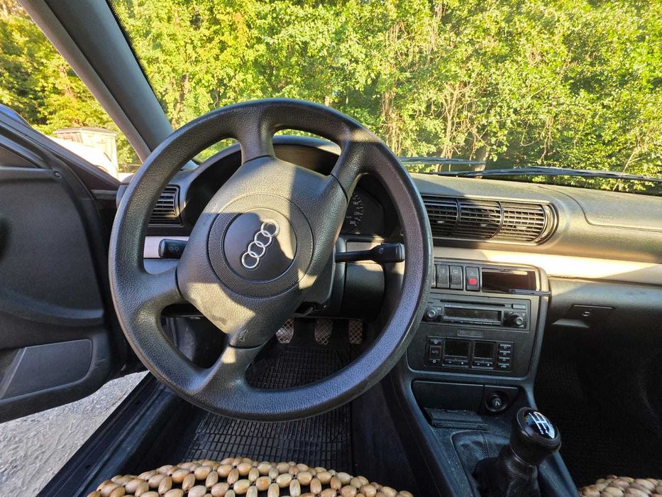 Vând Audi A4 1.6 benzină+gpl stare mecanică perfectă