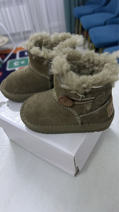 Угги детские. Размер 19