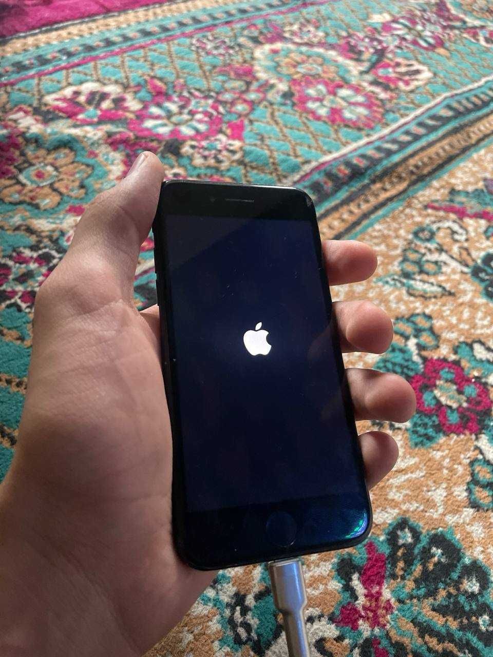 iPhone 7 СРОЧНО!